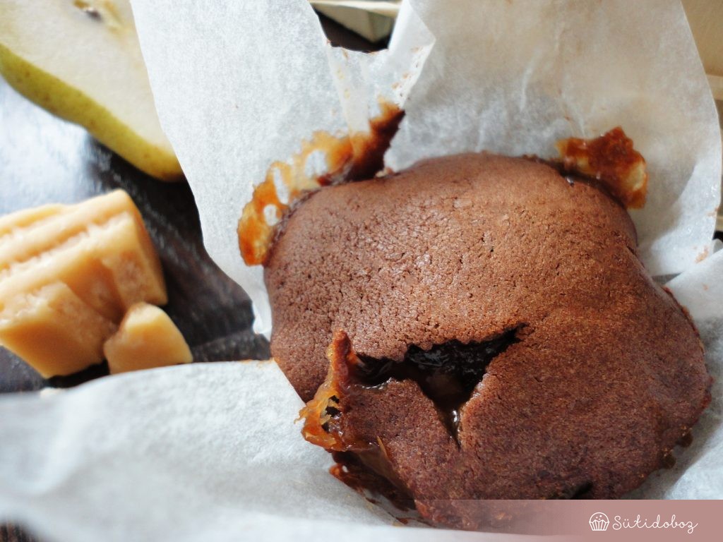 Karamellás-körtés muffin